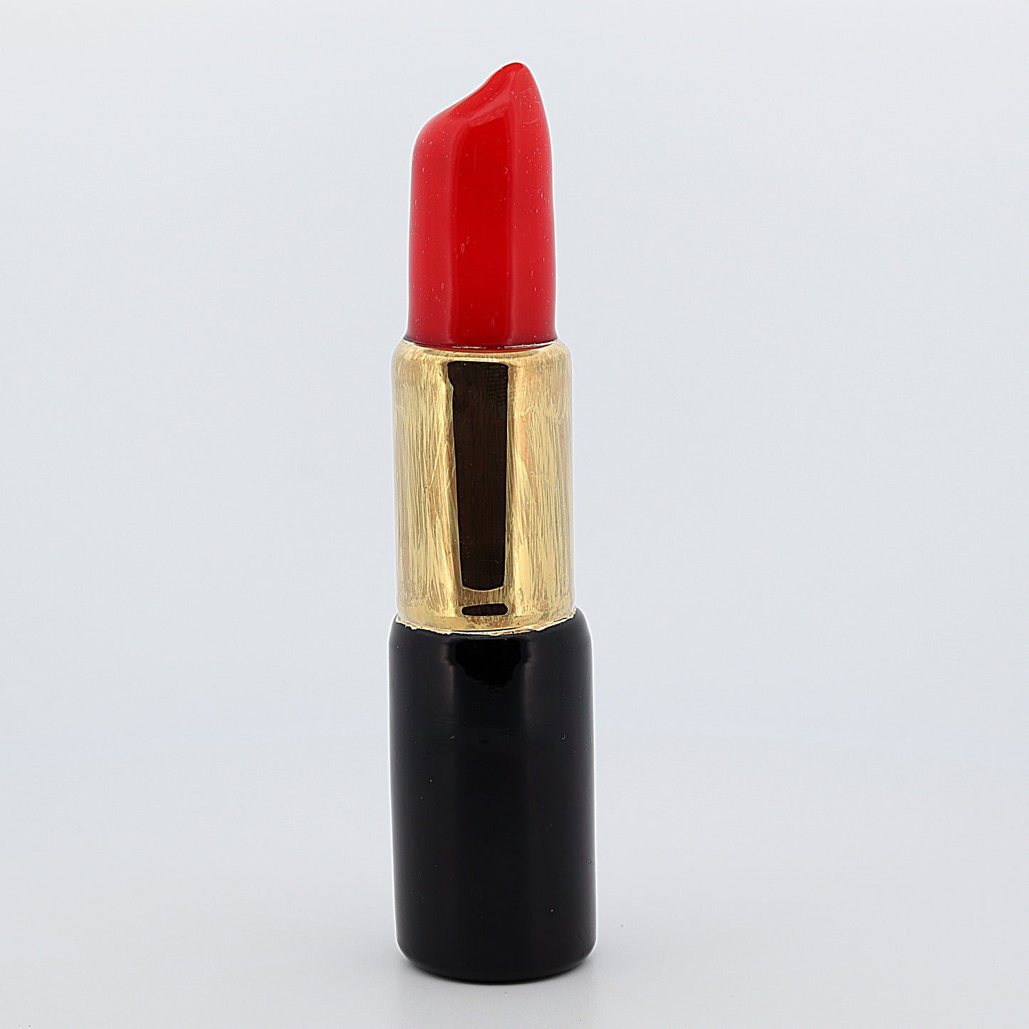SakiBomb HackySacky “I Want It All” Red Lipstick Onie